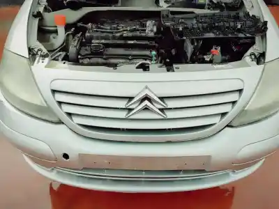 Veicolo di demolizione citroen c3 1.4 16v sensodrive x-tr dell'anno 2001 alimentato kfu