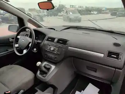 Здавання транспортного засобу ford focus c-max (cap) ambiente (d) року 2001 потужний d/g8da