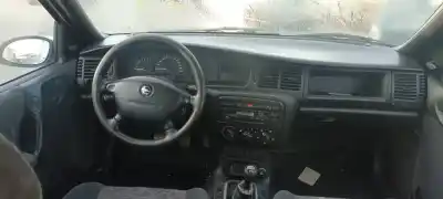 Scrapping Vehicle opel vectra b ranchera familiar (j96) 1.6 i 16v (f35) of the year 2001 powered x16xel