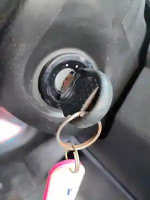 Здавання транспортного засобу chevrolet matiz se року 2001 потужний b10s1-g