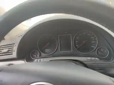Здавання транспортного засобу audi a4 b6 (8e2) 1.9 tdi року 2001 потужний awx
