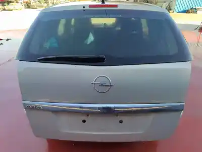 Veículo de Sucata opel zafira b enjoy do ano 2001 alimentado z18xer