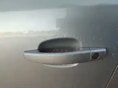 Veículo de Sucata opel zafira b enjoy do ano 2001 alimentado z18xer