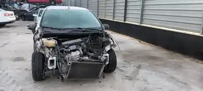 Sloopvoertuig ford fiesta (cb1) ambiente van het jaar 2010 aangedreven d/f6jd