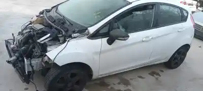 Sloopvoertuig ford fiesta (cb1) ambiente van het jaar 2010 aangedreven d/f6jd