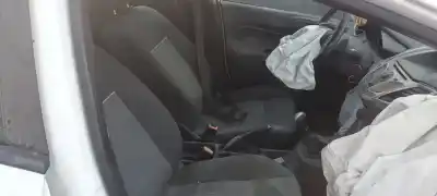 Sloopvoertuig ford fiesta (cb1) ambiente van het jaar 2010 aangedreven d/f6jd