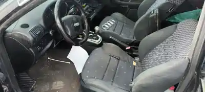 Scrapping Vehicle audi a3 (8l1) 1.8 of the year 2001 powered 