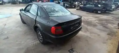 Veicolo di demolizione AUDI A4 BERLINA (B5) 1.9 TDI dell'anno 2001 alimentato AFN