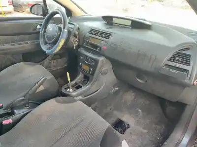 Scrapping Vehicle citroen c4 berlina exclusive of the year 2001 powered nfu