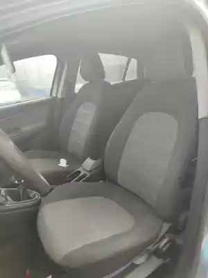 Sloopvoertuig fiat bravo (198) 1.9 16v dynamic multijet van het jaar 2001 aangedreven 192a8000