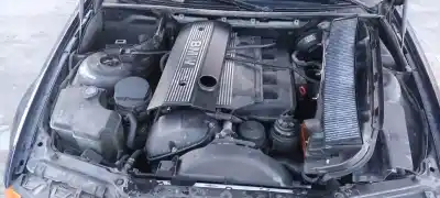 Veículo de Sucata bmw serie 3 coupe (e46) 320 ci do ano 2001 alimentado 22-6s-1 g