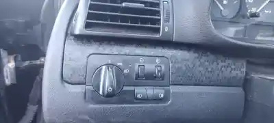 Veículo de Sucata bmw serie 3 coupe (e46) 320 ci do ano 2001 alimentado 22-6s-1 g