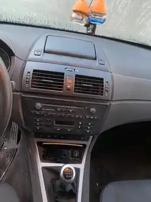 Veículo de Sucata bmw x3 (e83) 2.0d do ano 2001 alimentado m47n204d4