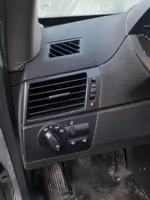 Veículo de Sucata bmw x3 (e83) 2.0d do ano 2001 alimentado m47n204d4