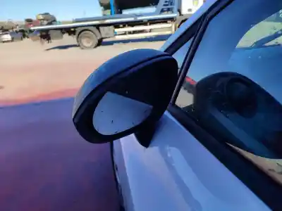 Veículo de Sucata seat ibiza sc (6j1) reference do ano 2013 alimentado cfw