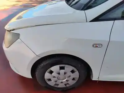 Veículo de Sucata seat ibiza sc (6j1) reference do ano 2013 alimentado cfw