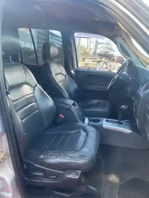 Verschrottungsfahrzeug jeep cherokee (kj) 2.8 crd 4x4 des jahres 2001 angetrieben enr
