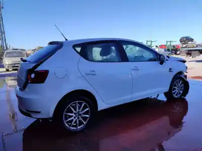 Veículo de Sucata seat ibiza (6j5) good stuff do ano 2014 alimentado cay