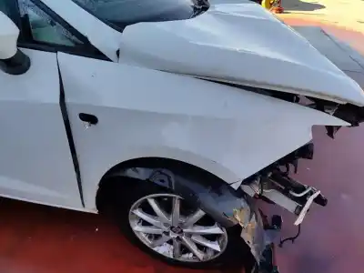 Veículo de Sucata seat ibiza (6j5) good stuff do ano 2014 alimentado cay