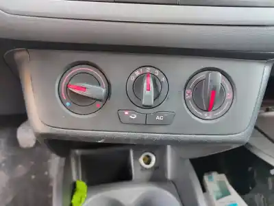 Veículo de Sucata seat ibiza (6j5) good stuff do ano 2014 alimentado cay