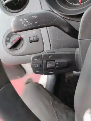 Veículo de Sucata seat ibiza (6j5) good stuff do ano 2014 alimentado cay