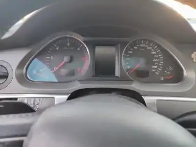 Veículo de Sucata audi a6 berlina (4f2) 3.0 tdi quattro do ano 2001 alimentado bmk