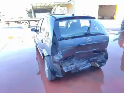 Veículo de Sucata citroen c3 (f desde 11/2001) 1.1 8v do ano 2001 alimentado hfx