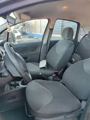 Veículo de Sucata citroen c3 (f desde 11/2001) 1.1 8v do ano 2001 alimentado hfx