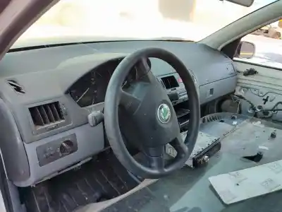 Здавання транспортного засобу skoda fabia (6y2/6y3) attractive року 2001 потужний  Здавання транспортного засобу skoda fabia (6y2/6y3) attractive року 2001 потужний