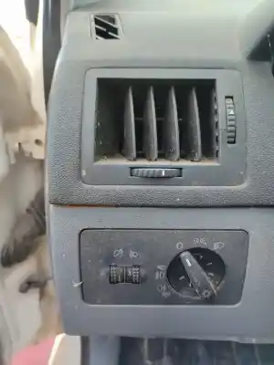 Здавання транспортного засобу skoda fabia (6y2/6y3) attractive року 2001 потужний  Здавання транспортного засобу skoda fabia (6y2/6y3) attractive року 2001 потужний