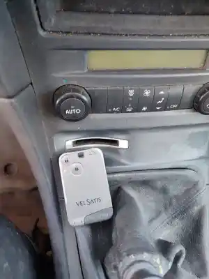 Scrapping Vehicle renault vel satis (bj0) expression of the year 2001 powered g9td702