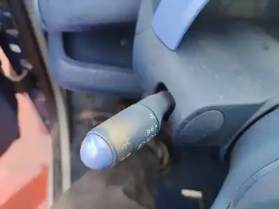 Veículo de Sucata smart coupe edition bluemotion do ano 2001 alimentado g-13