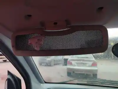 Veículo de Sucata smart coupe edition bluemotion do ano 2001 alimentado g-13