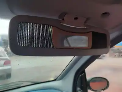 Veículo de Sucata smart coupe edition bluemotion do ano 2001 alimentado g-13