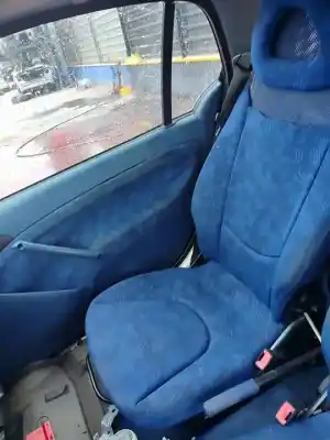 Veículo de Sucata smart coupe edition bluemotion do ano 2001 alimentado g-13