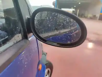 Veículo de Sucata smart coupe edition bluemotion do ano 2001 alimentado g-13