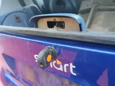 Veículo de Sucata smart coupe edition bluemotion do ano 2001 alimentado g-13