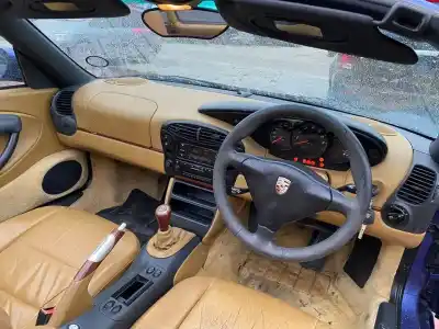 Scrapping Vehicle porsche boxster (typ 986) básico of the year 2001 powered m9620