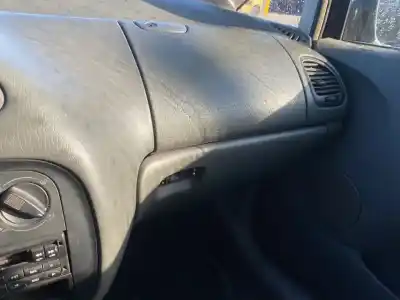 Scrapping Vehicle ford galaxy (vx) clx of the year 2001 powered d/ 1z