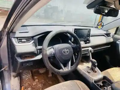 Veículo de Sucata toyota rav4 hybrid 4x2 advance do ano 2018 alimentado a25a