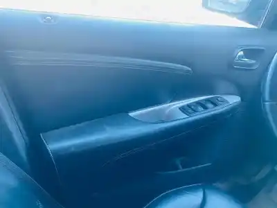 Veículo de Sucata fiat freemont (345) cross awd 170 cv / 125 kw do ano 2018 alimentado 939b5000