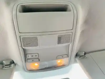 Sloopvoertuig volkswagen golf v berlina (1k1) conceptline (e) van het jaar 2001 aangedreven bkc