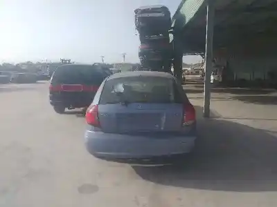 Veicolo di demolizione kia rio ipanema berlina dell'anno 2001 alimentato g-a5d