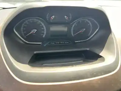 Veículo de Sucata peugeot rifter gt line long do ano 2021 alimentado yh01