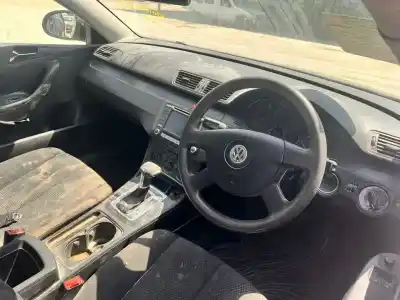 Scrapping Vehicle volkswagen passat b6 variant (3c5) 2.0 tdi 16v of the year 2001 powered bkp