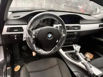 Veículo de Sucata bmw serie 3 berlina (e90) 320d do ano 2001 alimentado n47d20c