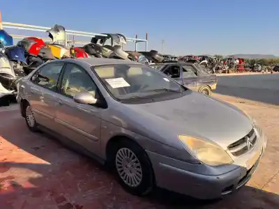 Veículo de Sucata citroen c5 berlina 2.0 hdi magic do ano 2001 alimentado rhz