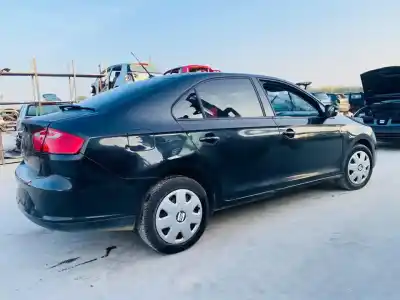 Veicolo di demolizione seat toledo (kg3) connect dell'anno 2015 alimentato cxm