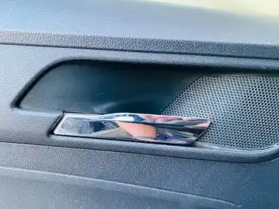 Veicolo di demolizione seat toledo (kg3) connect dell'anno 2015 alimentato cxm