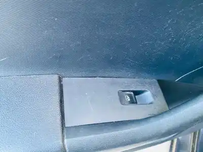 Veicolo di demolizione seat toledo (kg3) connect dell'anno 2015 alimentato cxm